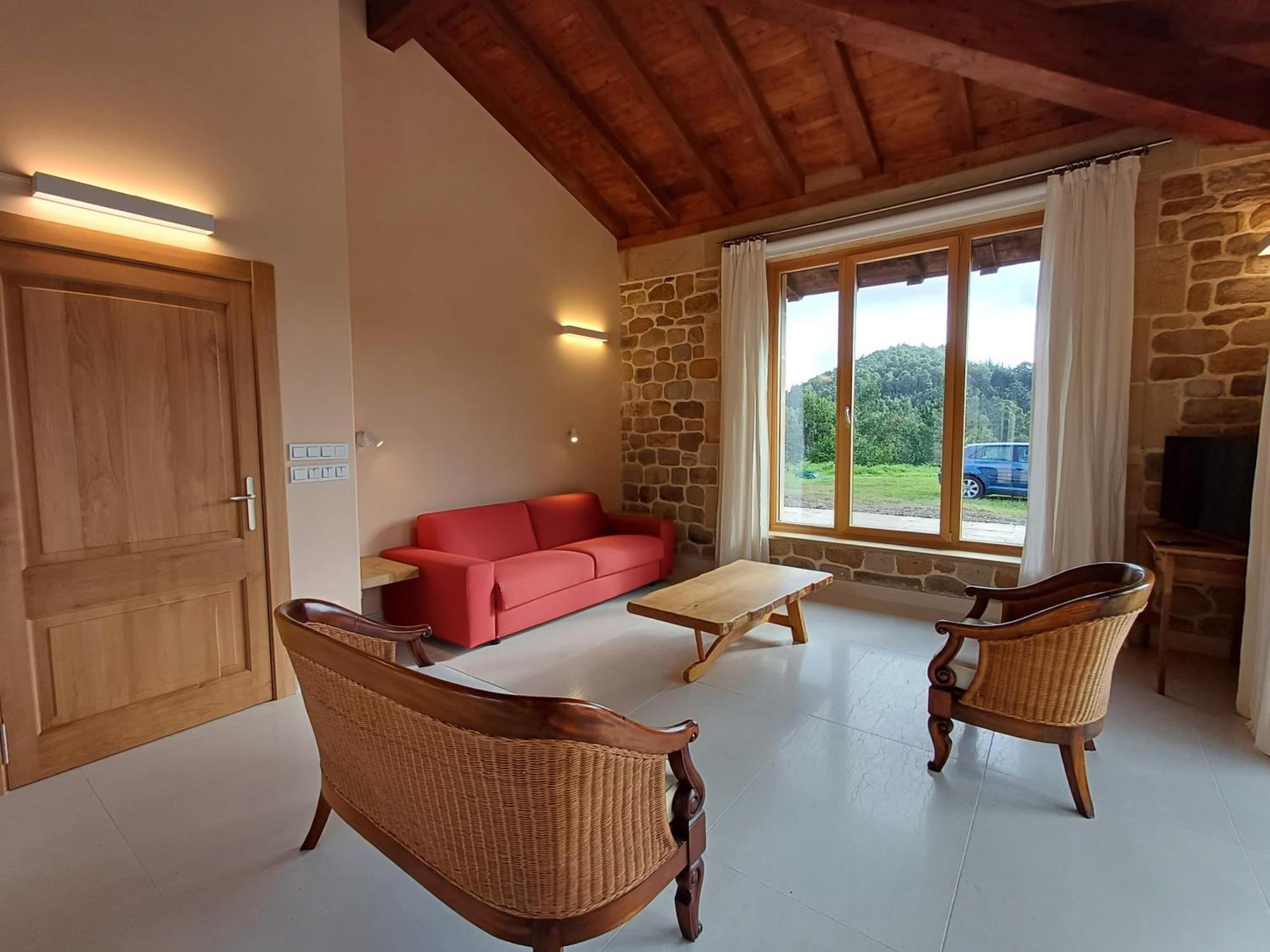 Amplio Apartamento Con Jardin En Casa Rural Haritza Con Vistas Al Mar Ea Bagian luar foto