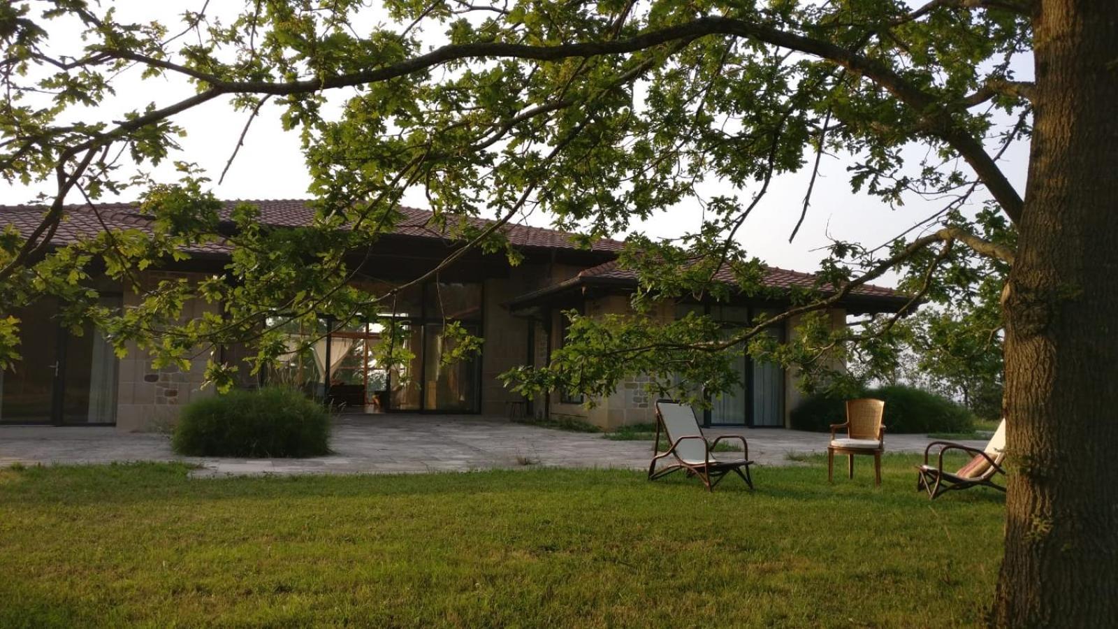 Amplio Apartamento Con Jardin En Casa Rural Haritza Con Vistas Al Mar Ea Bagian luar foto